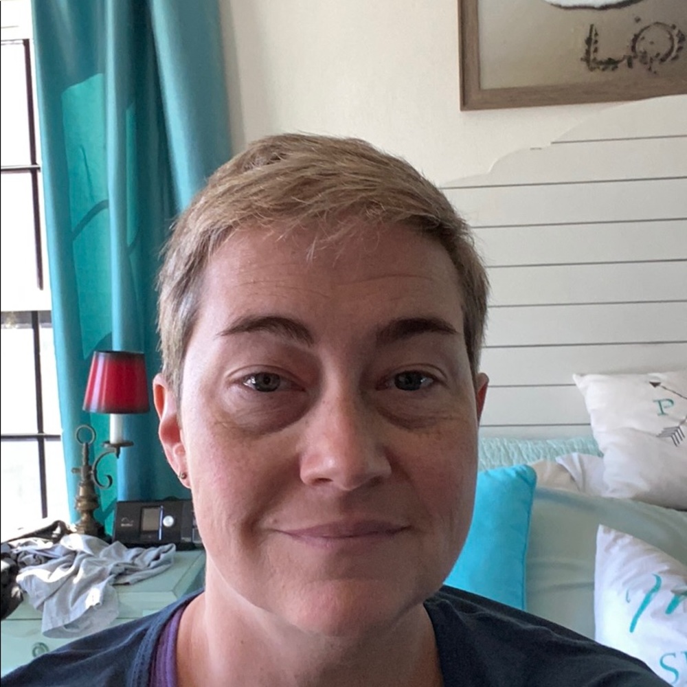 Meet your Posher, Angie